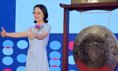 中国最有钱的女人身价1410亿！化学老师出身 她凭啥成中国女首富