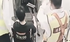 郑智化深圳机场登机监控片段曝光 网友质疑：“连滚带爬”过于夸张