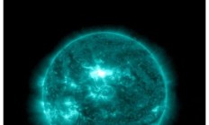 中国气象局：今明两天，我国北方地区将出现极光